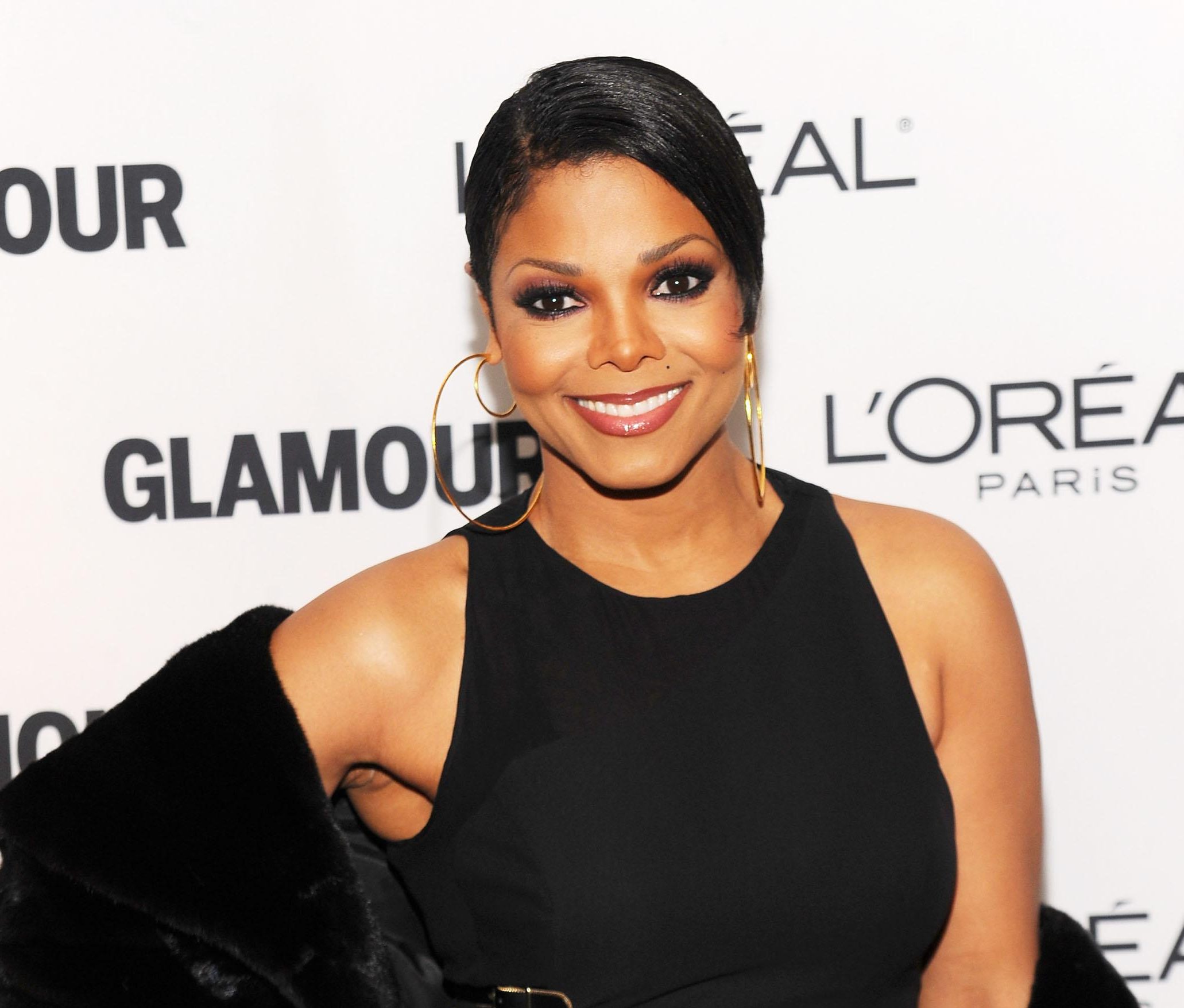 Glamour Magazine Honors The 2010 Women Of The Year - Red Carpet