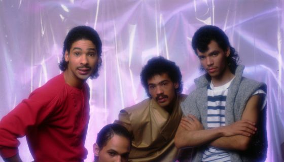 Tommy DeBarge of R&B group Switch Dies at 64