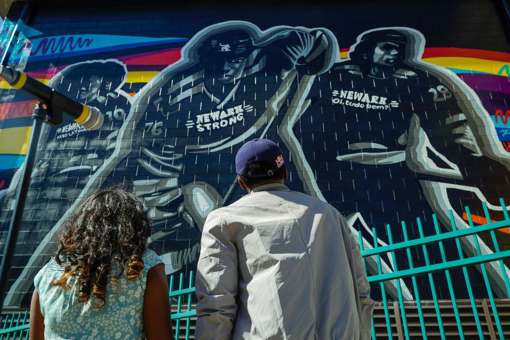 PK Subban & Newark NJ local artist create mural to celebrate diversity in hockey