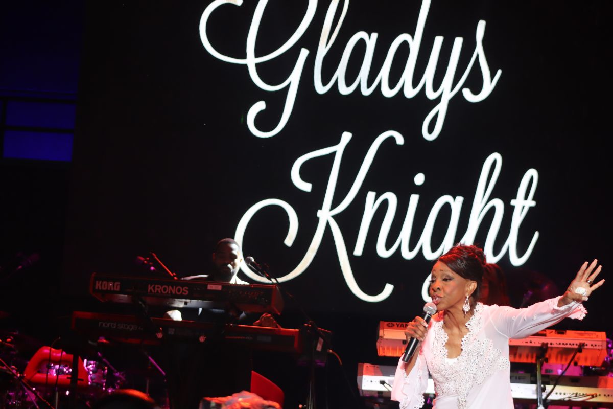 Isley brothers + Gladys Knight + carol riddick at dell music center aug 9th 2024