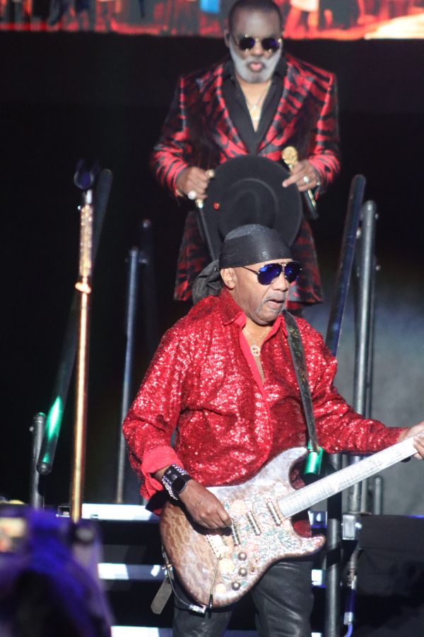 Isley brothers + Gladys Knight + carol riddick at dell music center aug 9th 2024