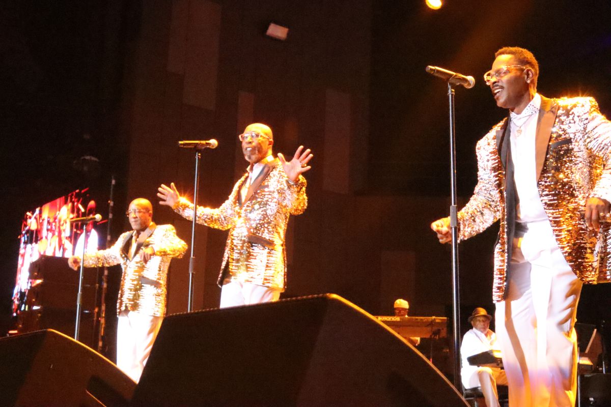 Bloodstone, Blue Magic, The Manhattans, Philadanco, and Lenny Williams @ Dell Music Center 8.15.24