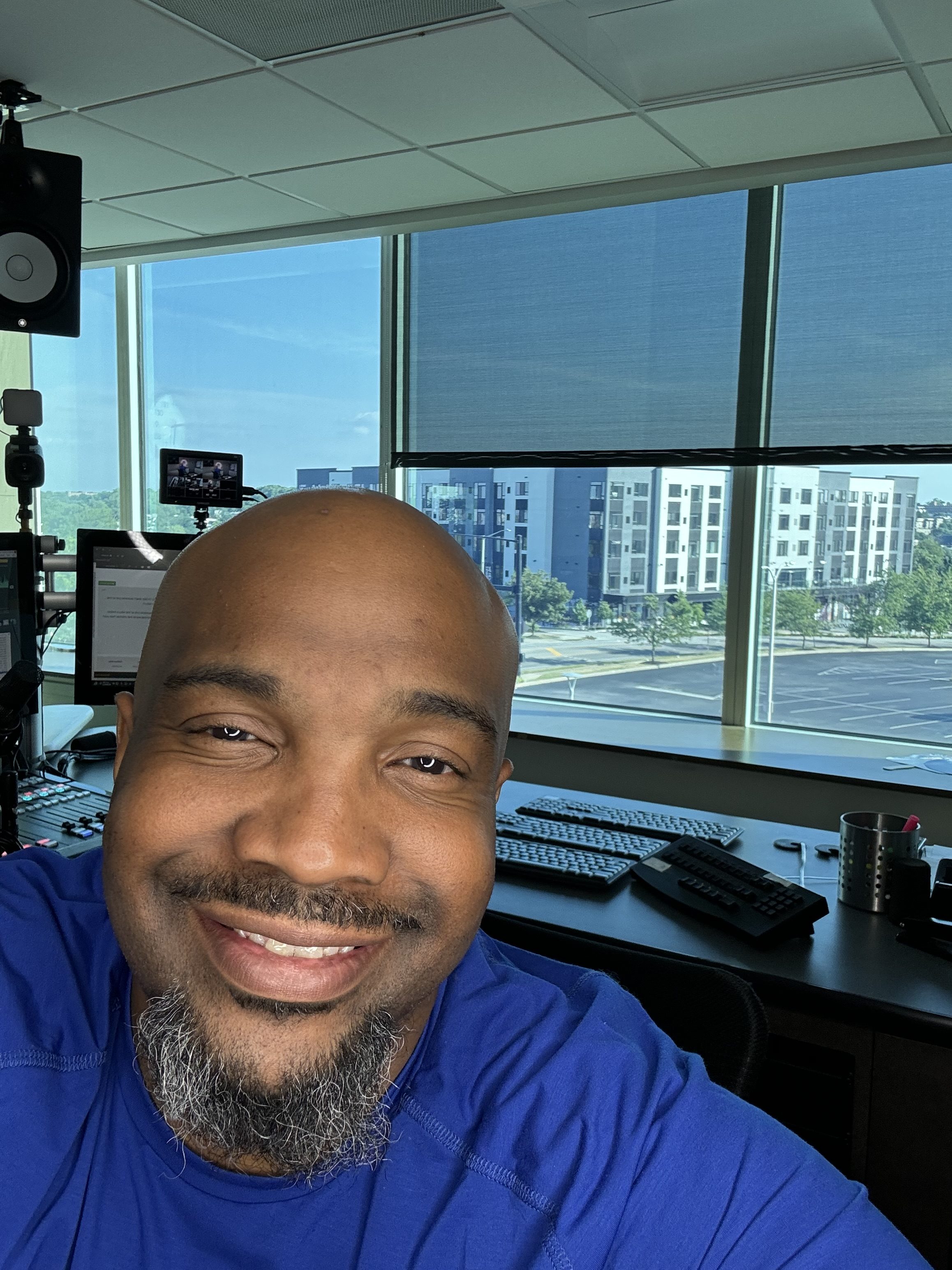 Derrick Sampson on Classix 107.9 WPPZ