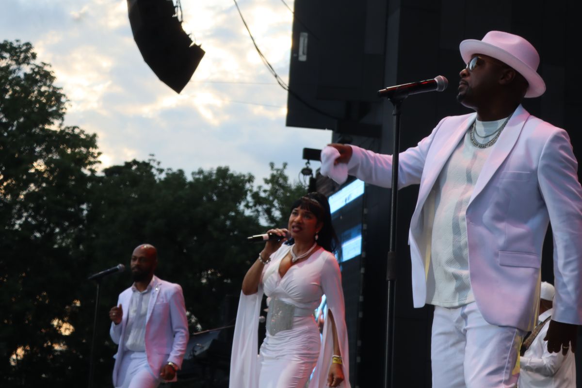 Dell Music Center Show Thursday August 14th, 2025