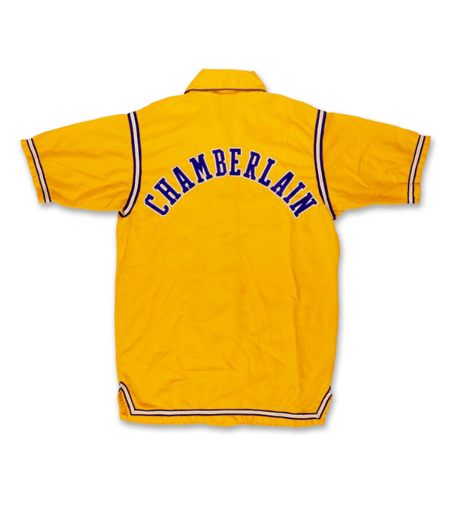 Yellow jersey with "Chamberlain" text